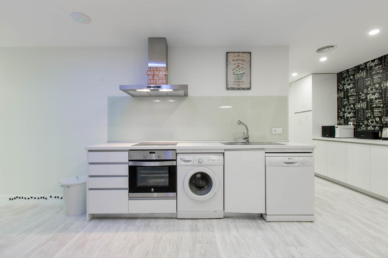Bookinmadrid Com - Cascorro Sq 18 Pax Apartman Kültér fotó